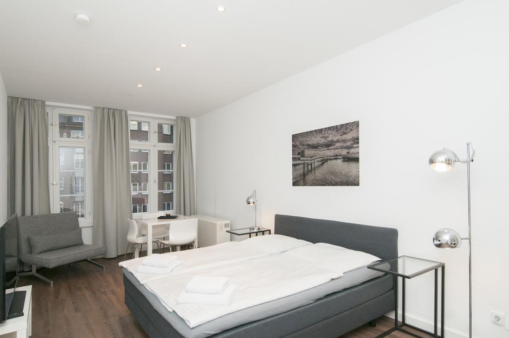 Apartament Gaestezimmer An Der Elbphilharmonie Contactless Check In Hamburg Pokój zdjęcie