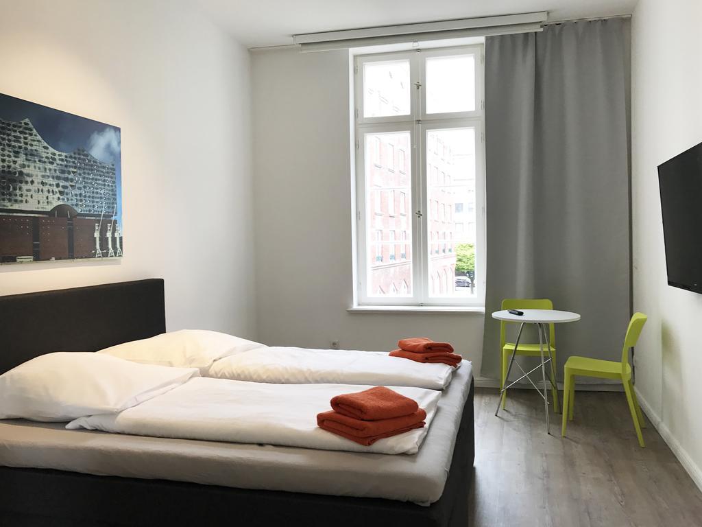Apartament Gaestezimmer An Der Elbphilharmonie Contactless Check In Hamburg Zewnętrze zdjęcie